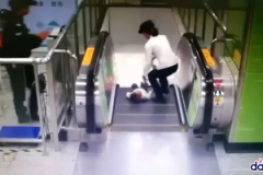 现场买小姐姐内裤视频,小姐姐内裤选购瞬间，揭秘时尚潮流新趋势